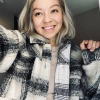 Sitter Profile Image: Diana L.