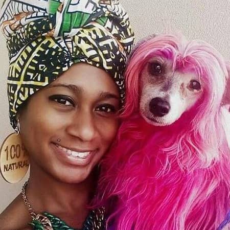 Sitter Profile Image: Anais H.