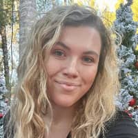 Sitter Profile Image: Caroline G.