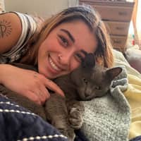 Sitter Profile Image: Veronica B.