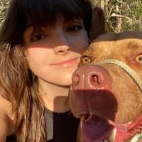 Sitter Profile Image: Lindsey L.