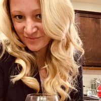 Sitter Profile Image: Amanda P.