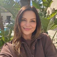 Sitter Profile Image: Joanna M.