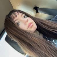 Sitter Profile Image: Elley B.