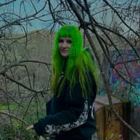 Sitter Profile Image: caroline m.