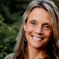 Sitter Profile Image: Ashley H.