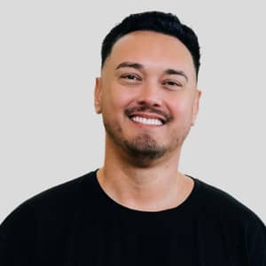 Sitter Profile Image: Errol S.