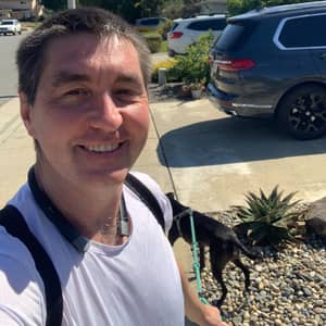 Sitter Profile Image: Uladzimir S.