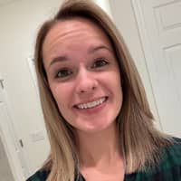 Sitter Profile Image: Amanda F.