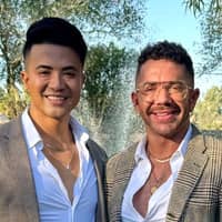 Sitter Profile Image: Vuanh & Travis D.