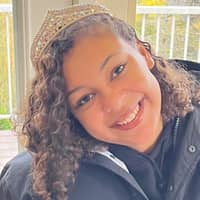 Sitter Profile Image: Talia P.