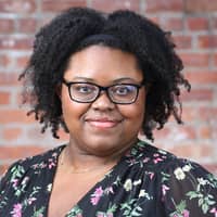 Sitter Profile Image: Simone W.