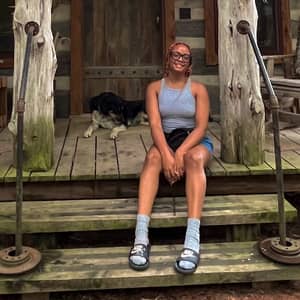 Sitter Profile Image: Alexandra M.