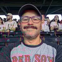 Sitter Profile Image: Raul M.