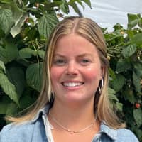 Sitter Profile Image: Elsa J.