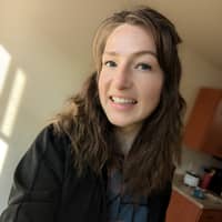 Sitter Profile Image: Lauren B.