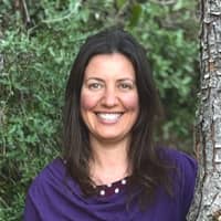 Sitter Profile Image: Holly T.