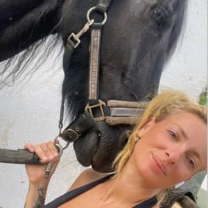 Sitter Profile Image: Sara C.