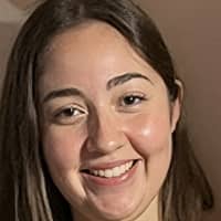 Sitter Profile Image: Juliette V.