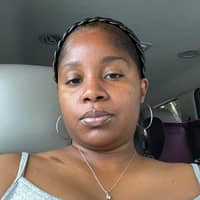 Sitter Profile Image: Jenay W.