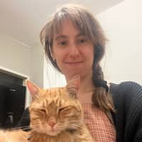 Sitter Profile Image: Beatrice d.