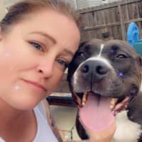 Sitter Profile Image: Leslie R.