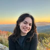 Sitter Profile Image: Alessandra L.