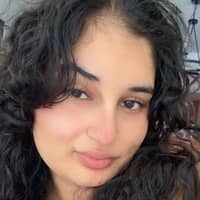 Sitter Profile Image: Alyssa J.