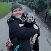 Sitter Profile Image: Louise L.