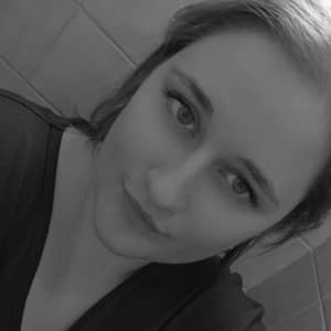 Sitter Profile Image: Justine T.