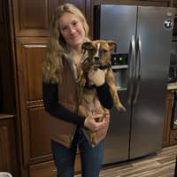 Sitter Profile Image: Bailey K.