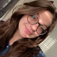 Sitter Profile Image: Sierra H.