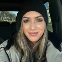 Sitter Profile Image: Caylee K.