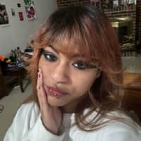 Sitter Profile Image: brenay s.