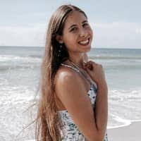 Sitter Profile Image: Hannah L.