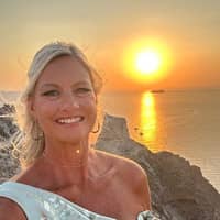 Sitter Profile Image: Melanie T.