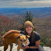 Sitter Profile Image: Mackenzie D.