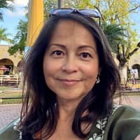 Sitter Profile Image: Mercedez C.