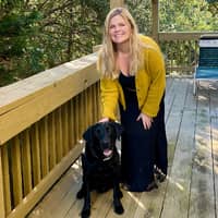 Sitter Profile Image: Elise F.