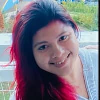 Sitter Profile Image: Estefani R.