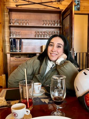 Sitter Profile Image: Clara L.