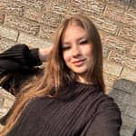 Sitter Profile Image: Elena R.