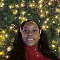 Sitter Profile Image: Rebecca N.