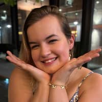 Sitter Profile Image: Madison C.