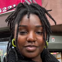 Sitter Profile Image: Amira J.