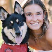 Sitter Profile Image: Zoe P.