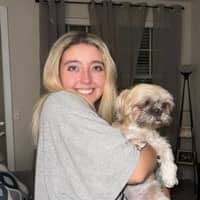 Sitter Profile Image: Caitlin R.