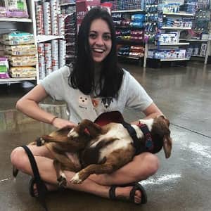 Sitter Profile Image: Madison W.