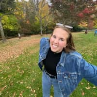 Sitter Profile Image: Mia W.