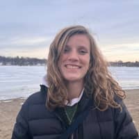 Sitter Profile Image: Holly H.